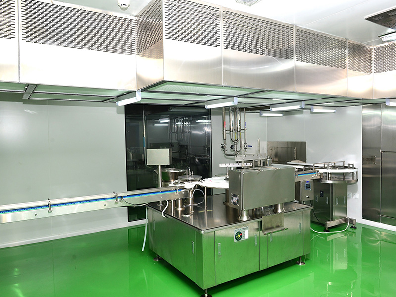非最终灭菌大小容量注射剂车间：灌装机 